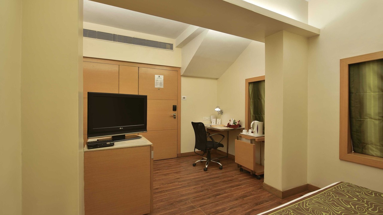 Photo of Bedroom in Prabhadevi
