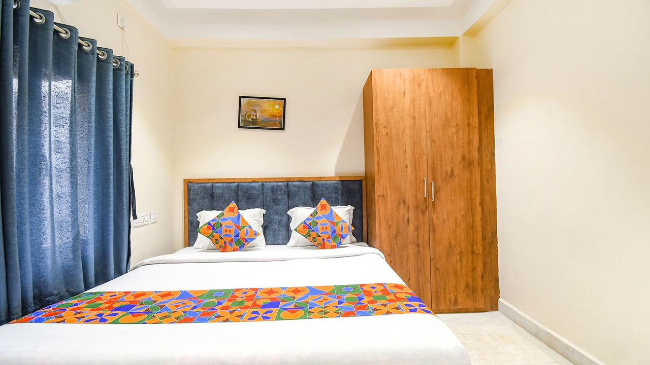 Photo of Bedroom in Tarapith