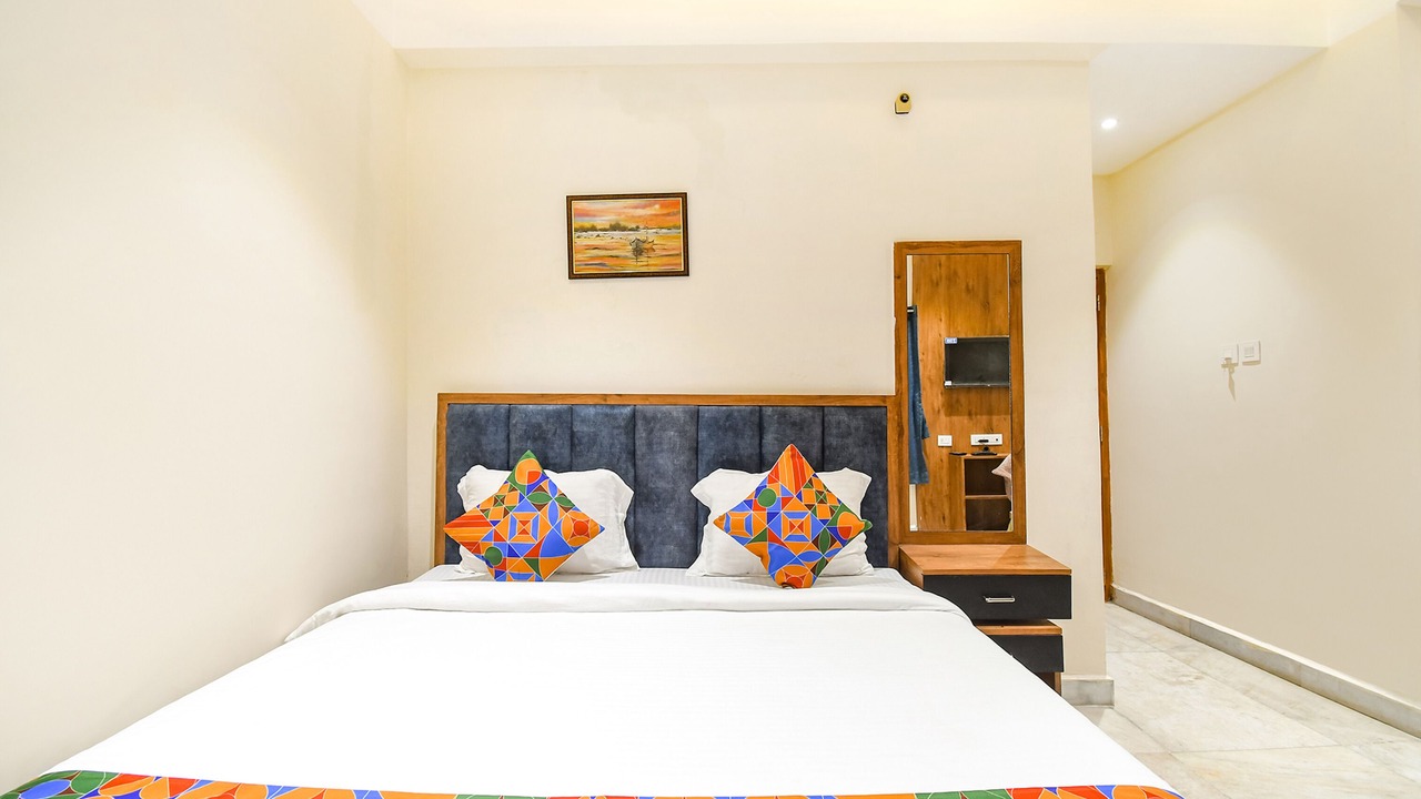 Photo of Bedroom in Tarapith