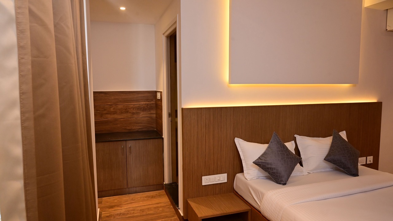 Photo of Bedroom in Thousand Lights West