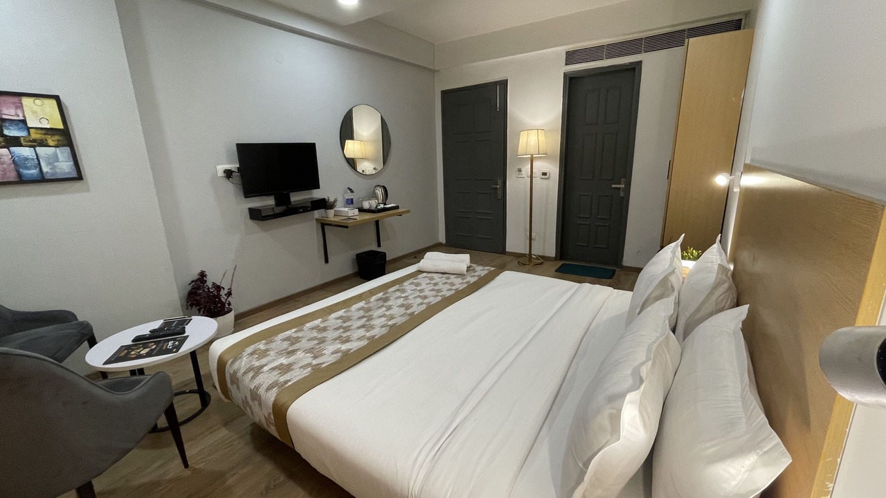 Photo of Bedroom in Sector 39