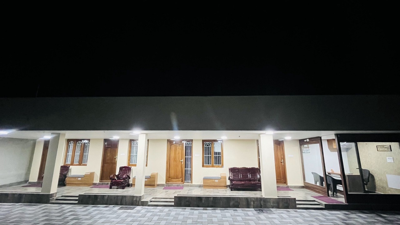 Photo of Buildings in Pollachi