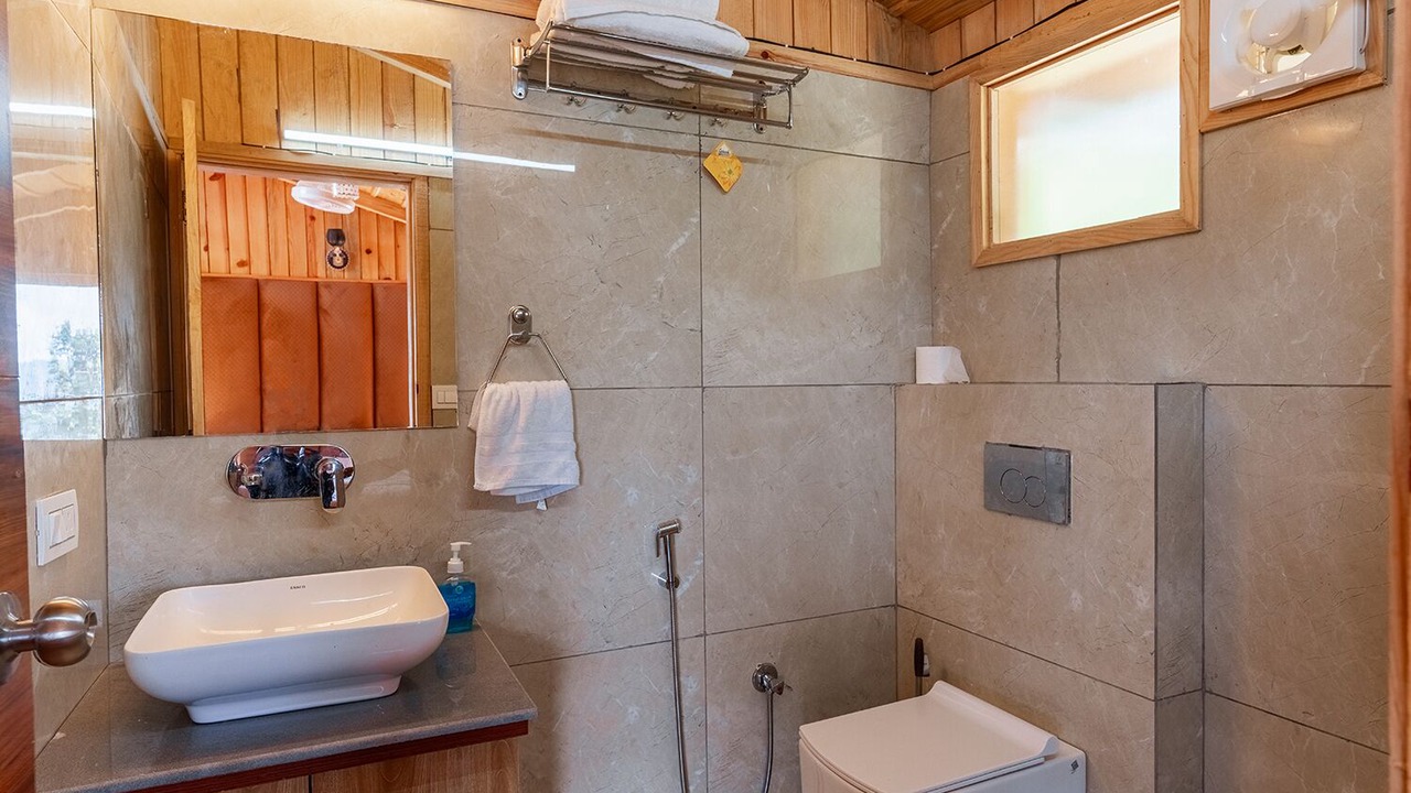 Photo of Bathroom in Kaul