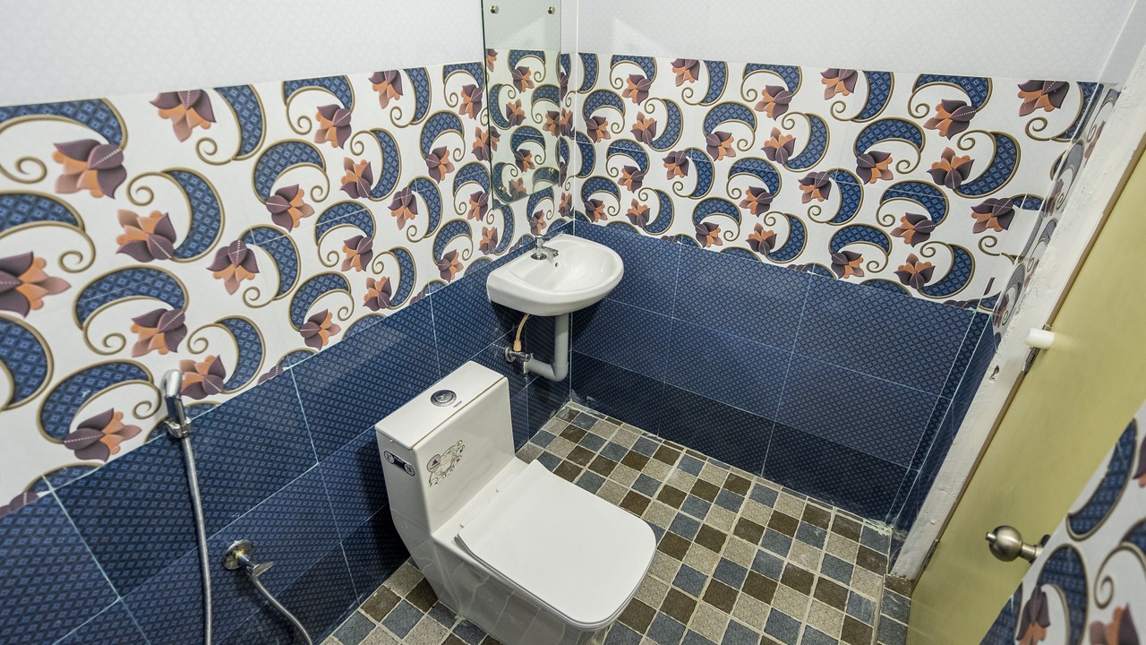 Photo of Bathroom in Kottakuppam