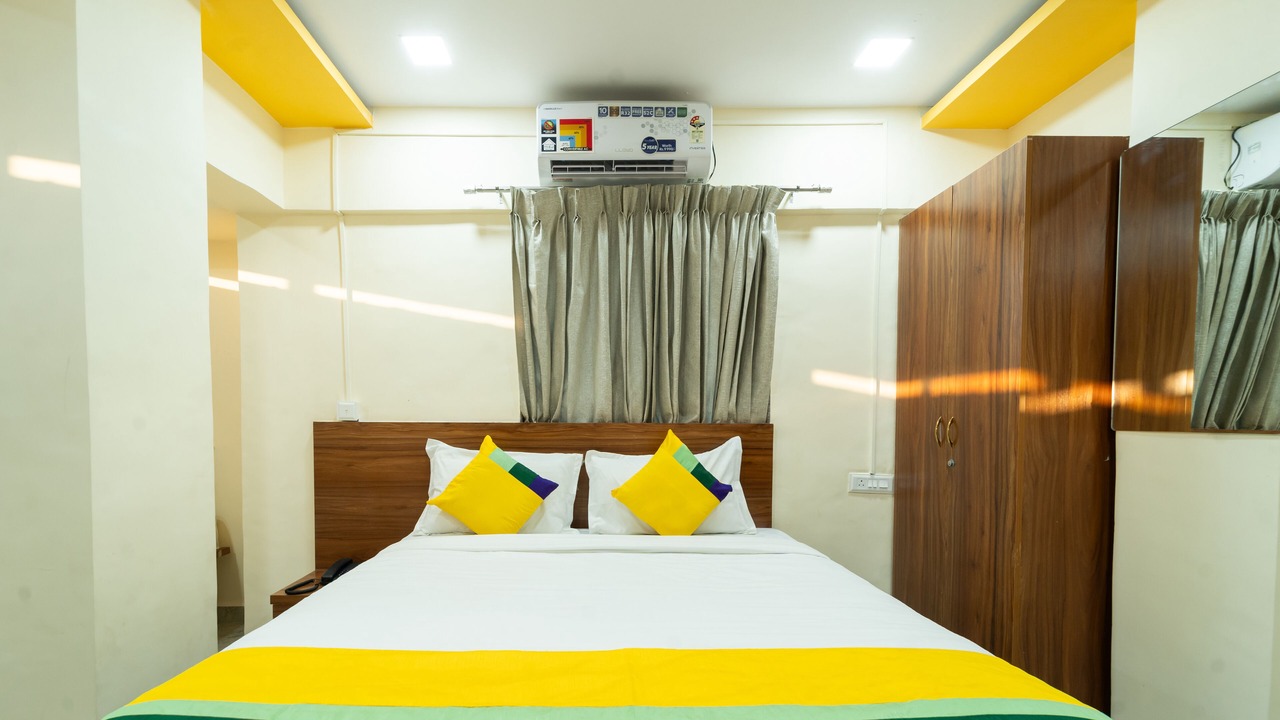 Photo of Bedroom in Hadapsar