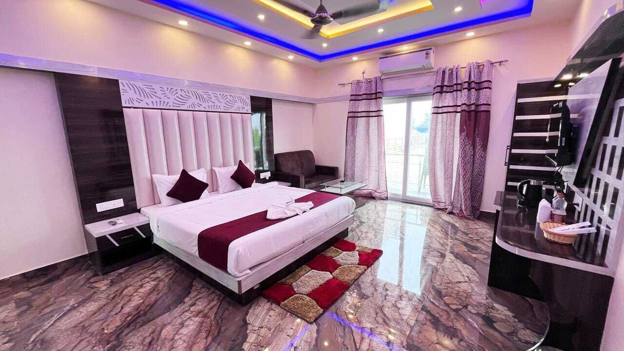 Photo of Bedroom in Mandarmani