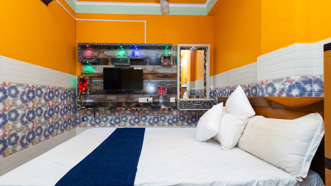 Photo of Bedroom in Medinipur
