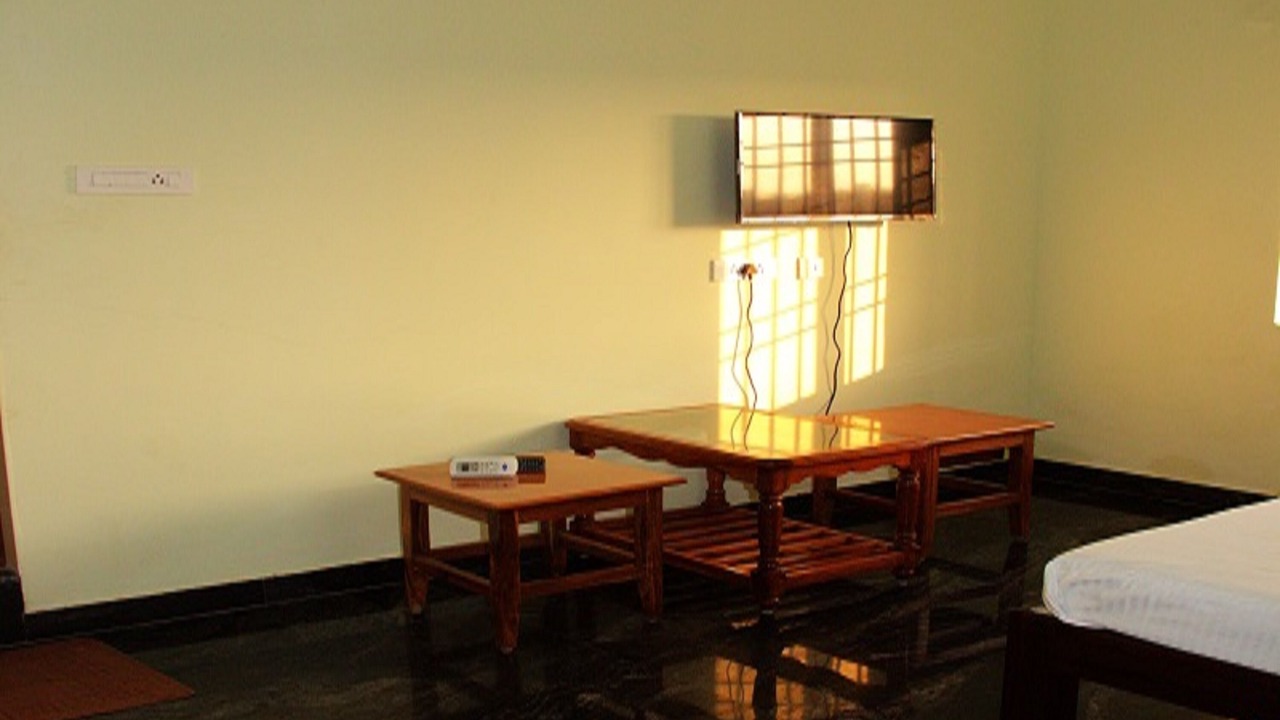 Photo of Bedroom in Tindivanam