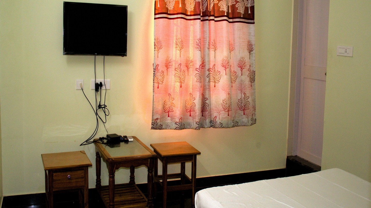 Photo of Bedroom in Tindivanam