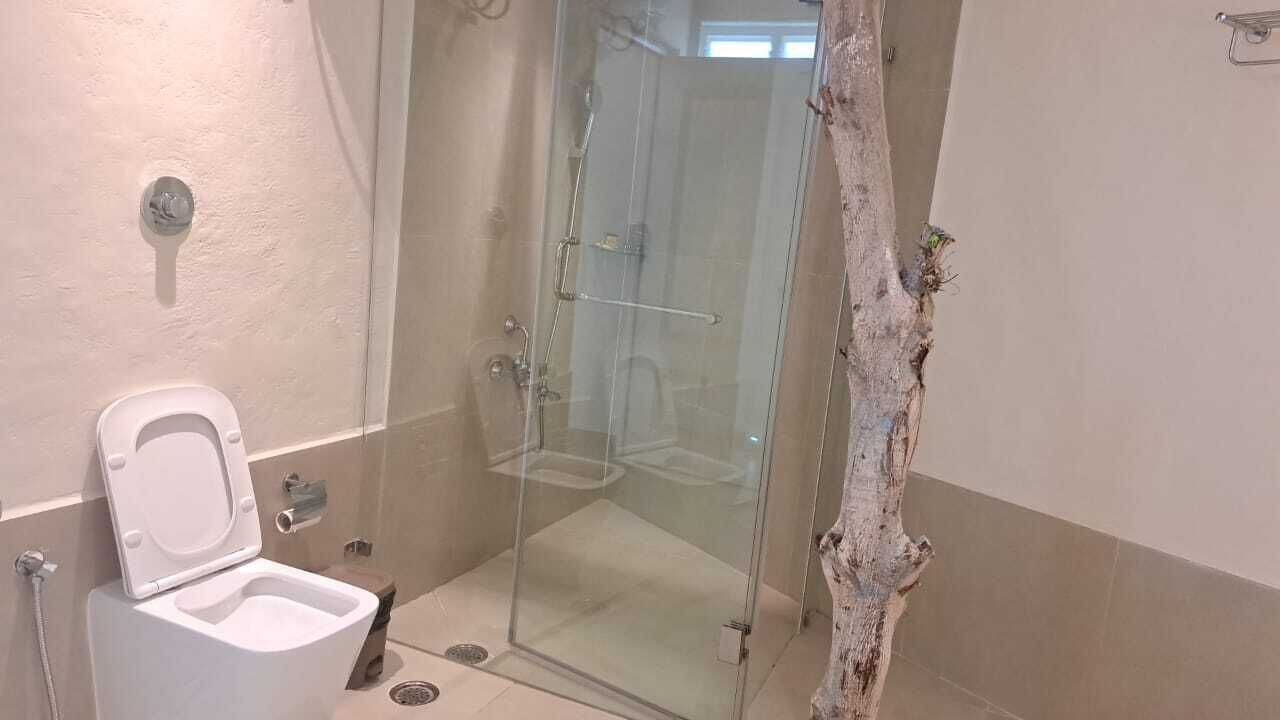 Photo of Bathroom in Sholinghur