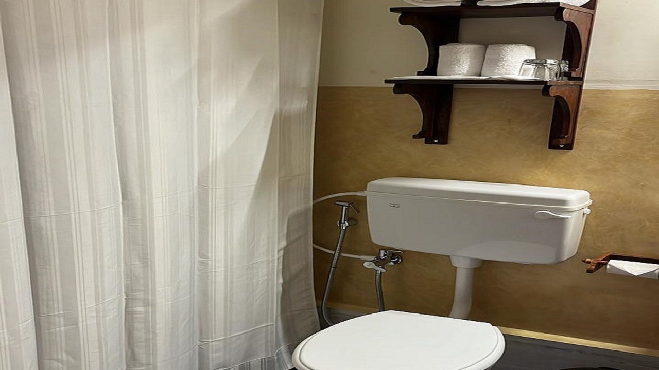 Photo of Bathroom in Pudukuppam