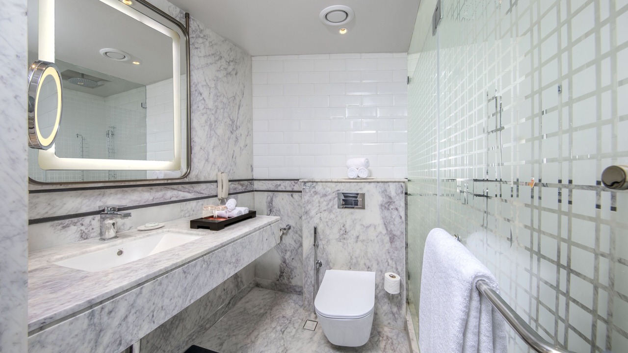 Photo of Bathroom in Teynampet