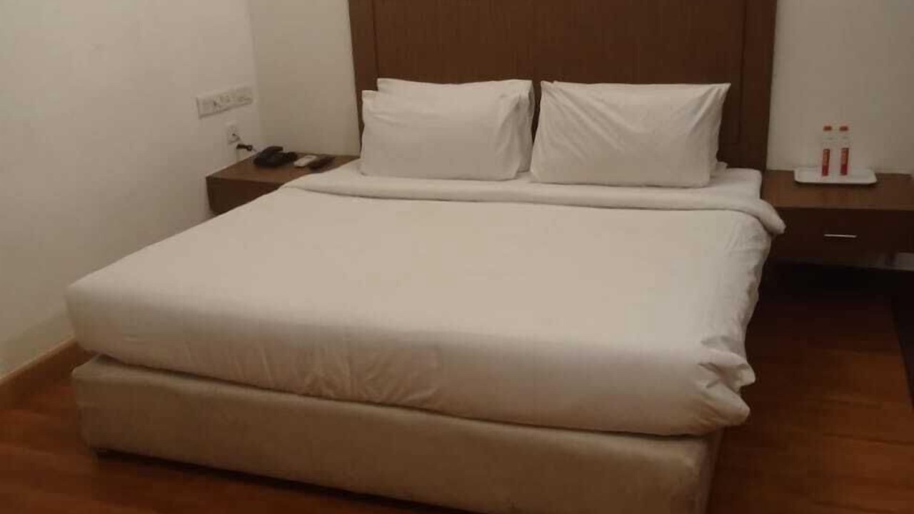 Photo of Bedroom in Egmore