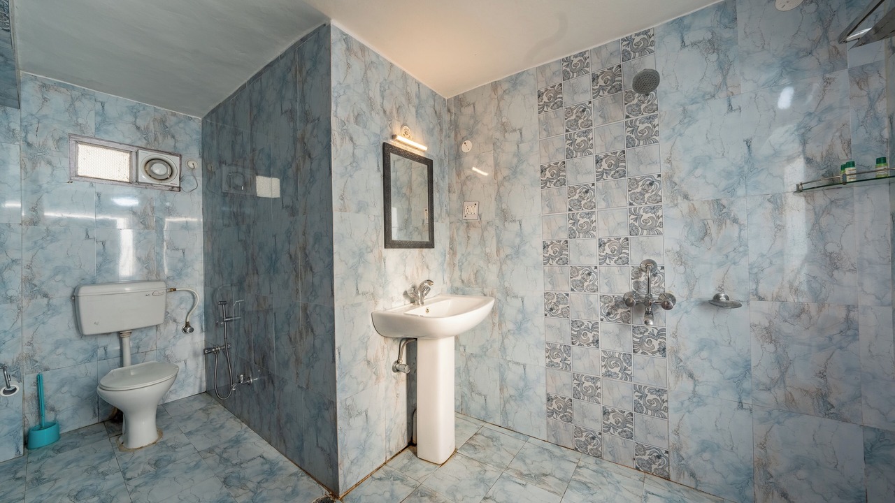 Photo of Bathroom in Mallital