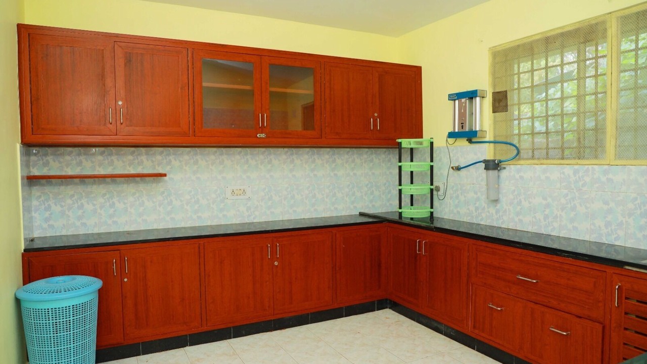 Photo of Kitchen in Manjakuttai