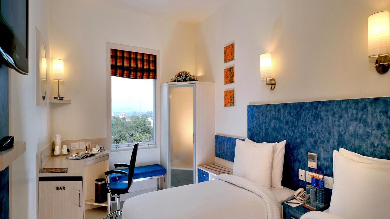 Photo of Bedroom in Vandalur