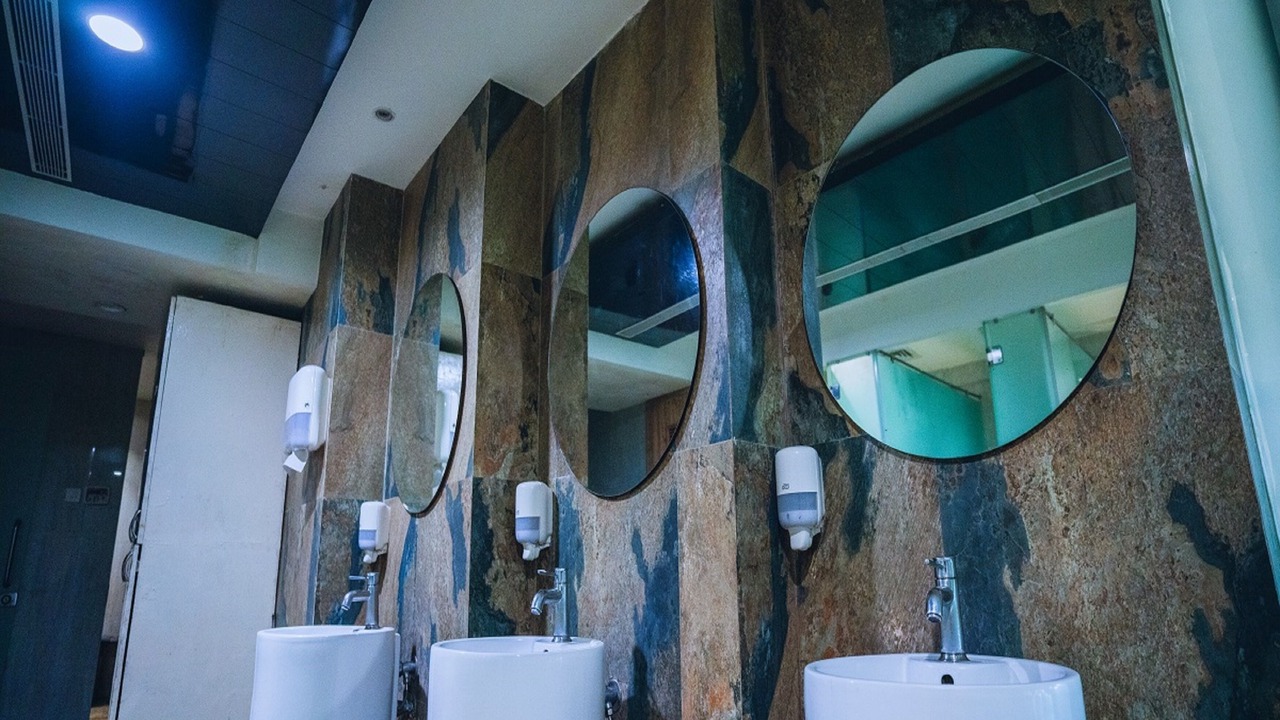 Photo of Bedroom in Siliguri