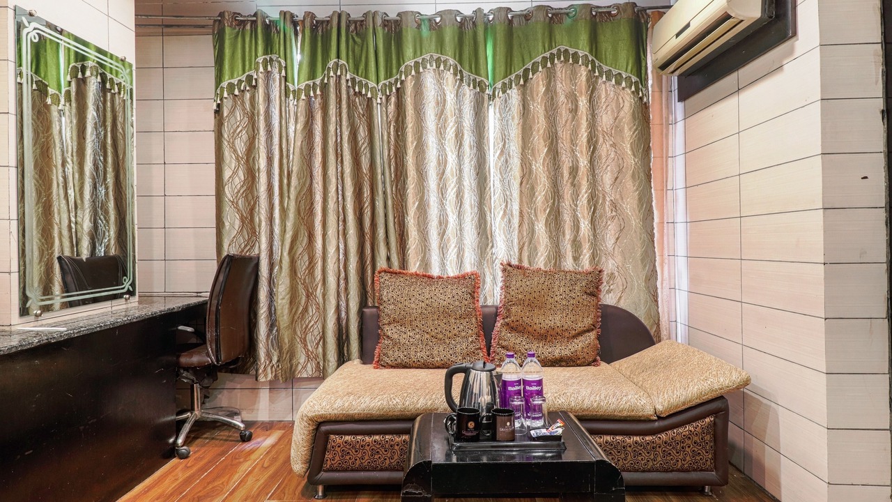 Photo of Bedroom in Mayapur