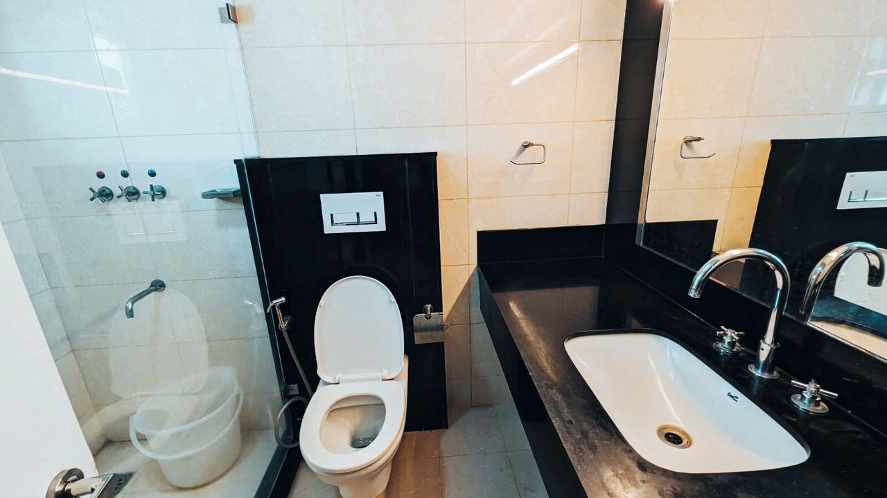 Photo of Bathroom in Kelambakkam