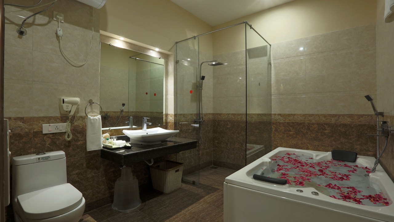 Photo of Bathroom in Kanda Range