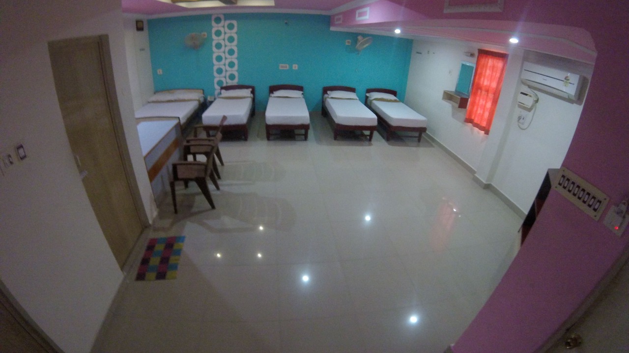 Photo of Bedroom in Nanganallur