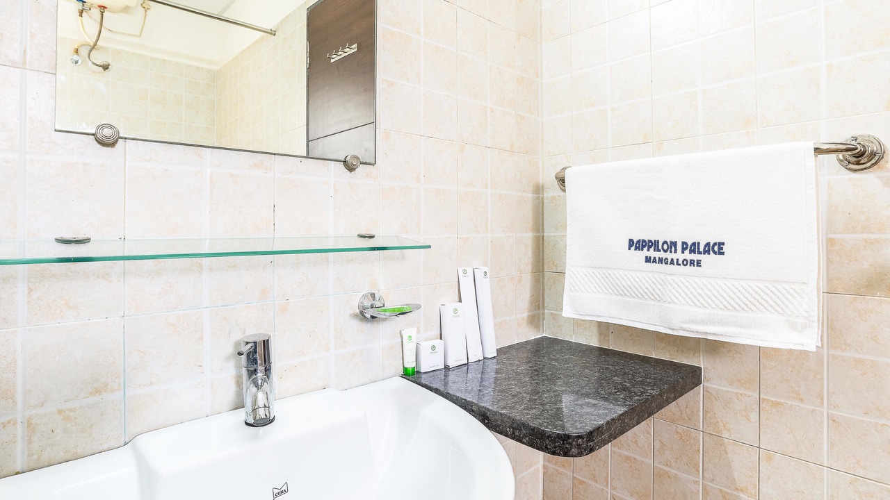 Photo of Bathroom in Adyar