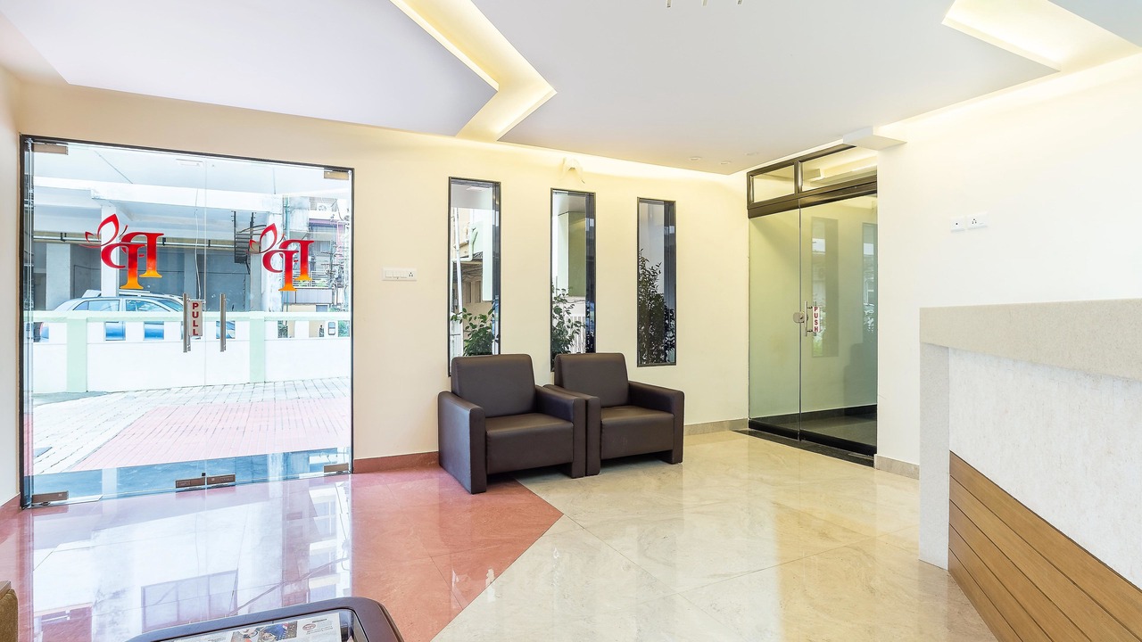 Photo of Livingroom in Adyar