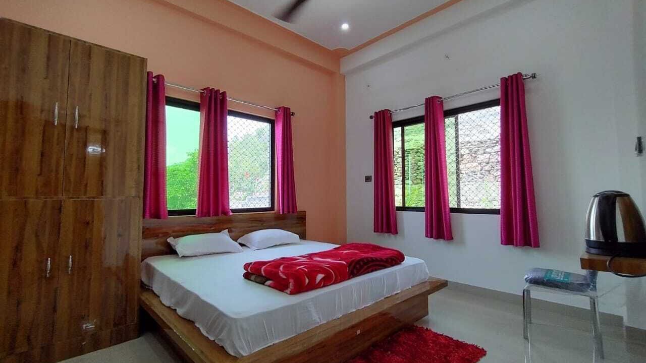 Photo of Bedroom in Sirala