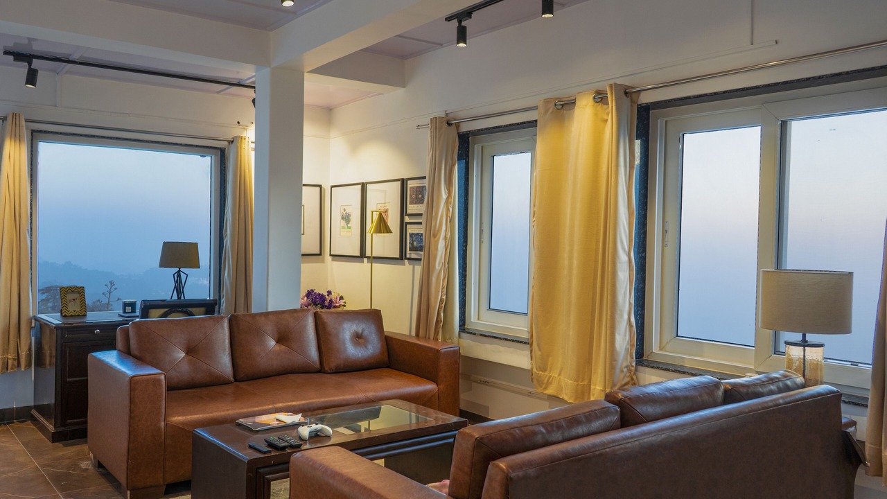 Photo of Livingroom in The Mall Road