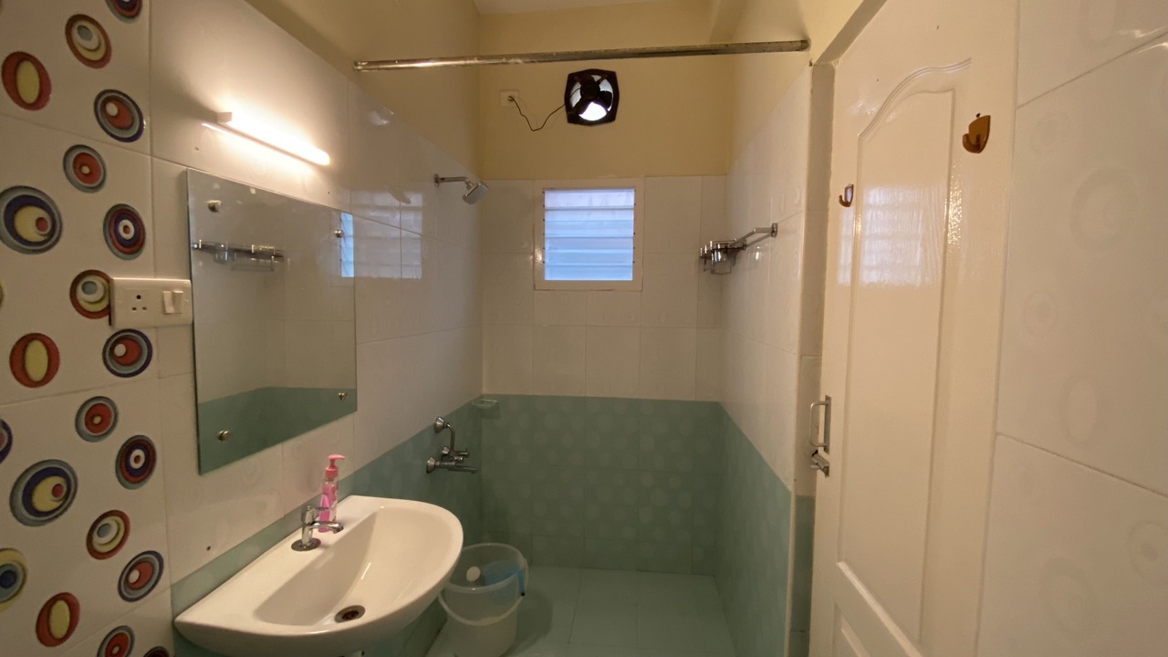 Photo of Bathroom in Mylapore Tiruvallikk
