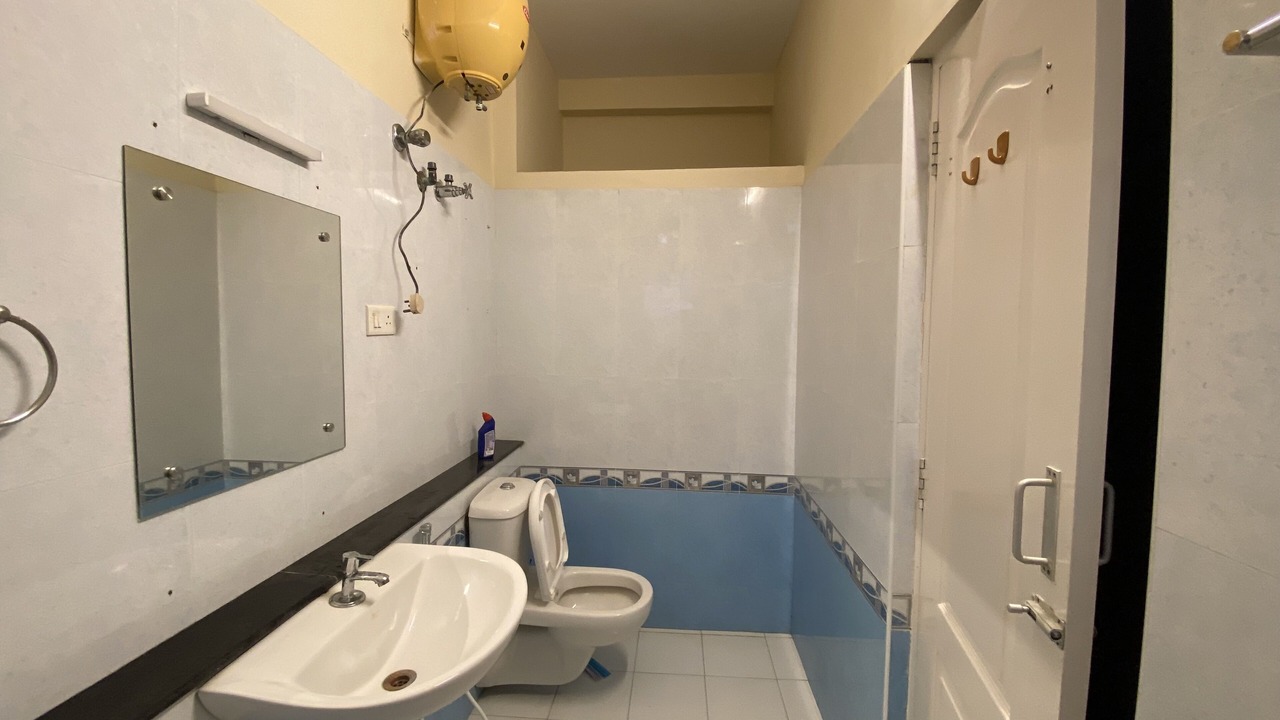 Photo of Bathroom in Mylapore Tiruvallikk