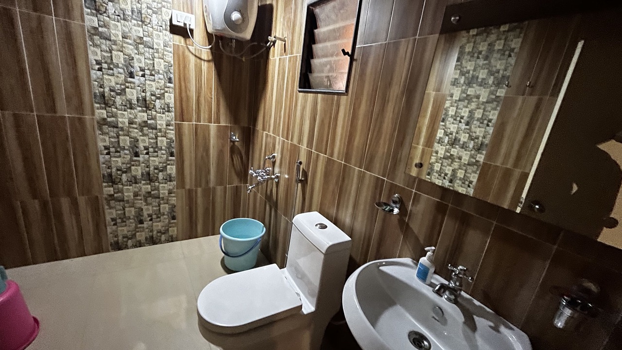 Photo of Bathroom in Gargoti
