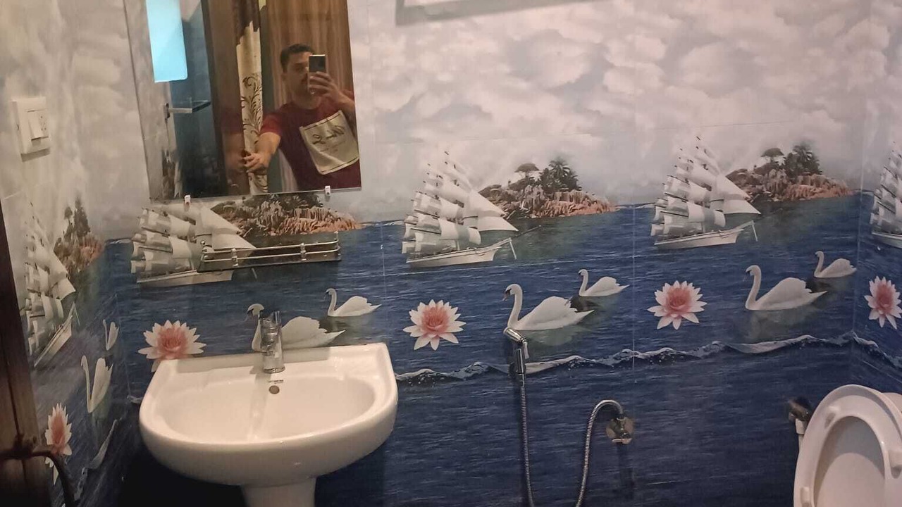 Photo of Bathroom in West Mere