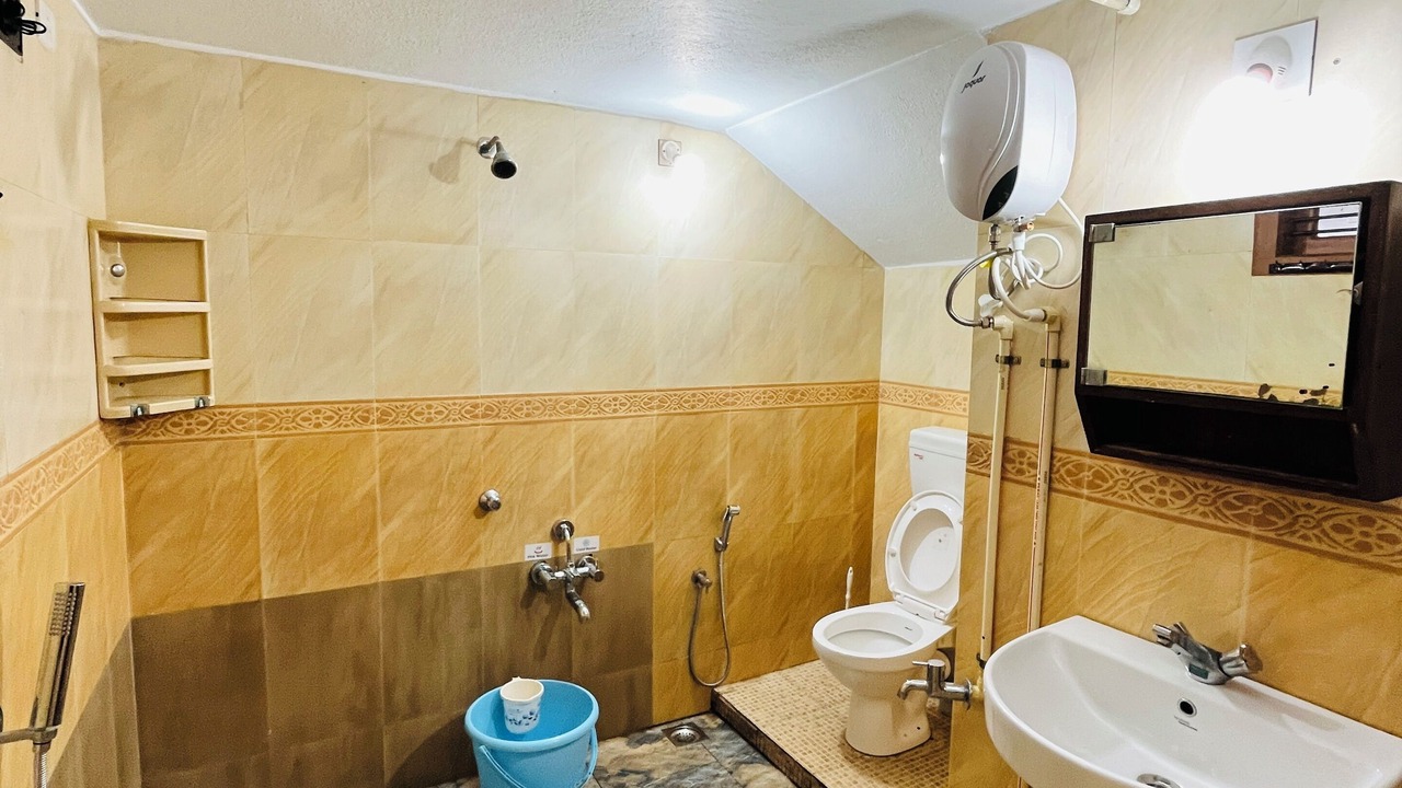 Photo of Bathroom in Adyar