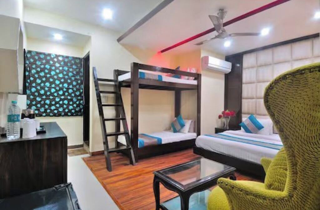 Photo of Bedroom in Motia Khan