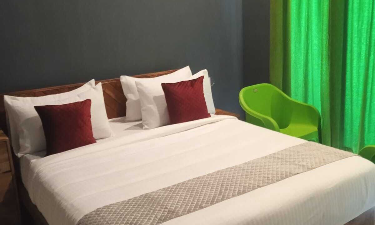 Photo of Bedroom in Covelong