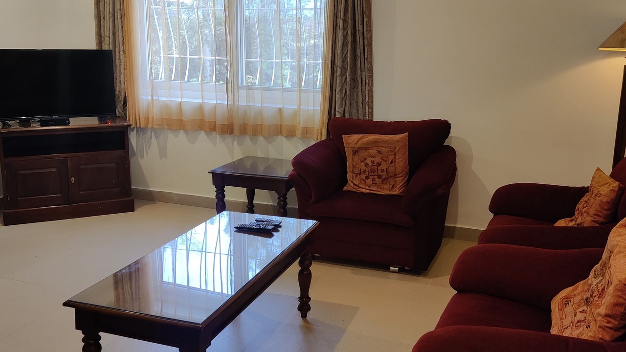 Photo of Livingroom in Ooty