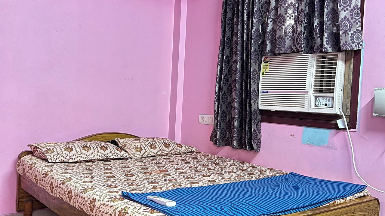 Photo of Bedroom in Palavakkam
