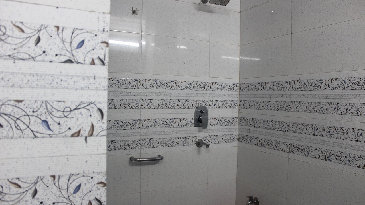 Photo of Bathroom in Hari Nagar