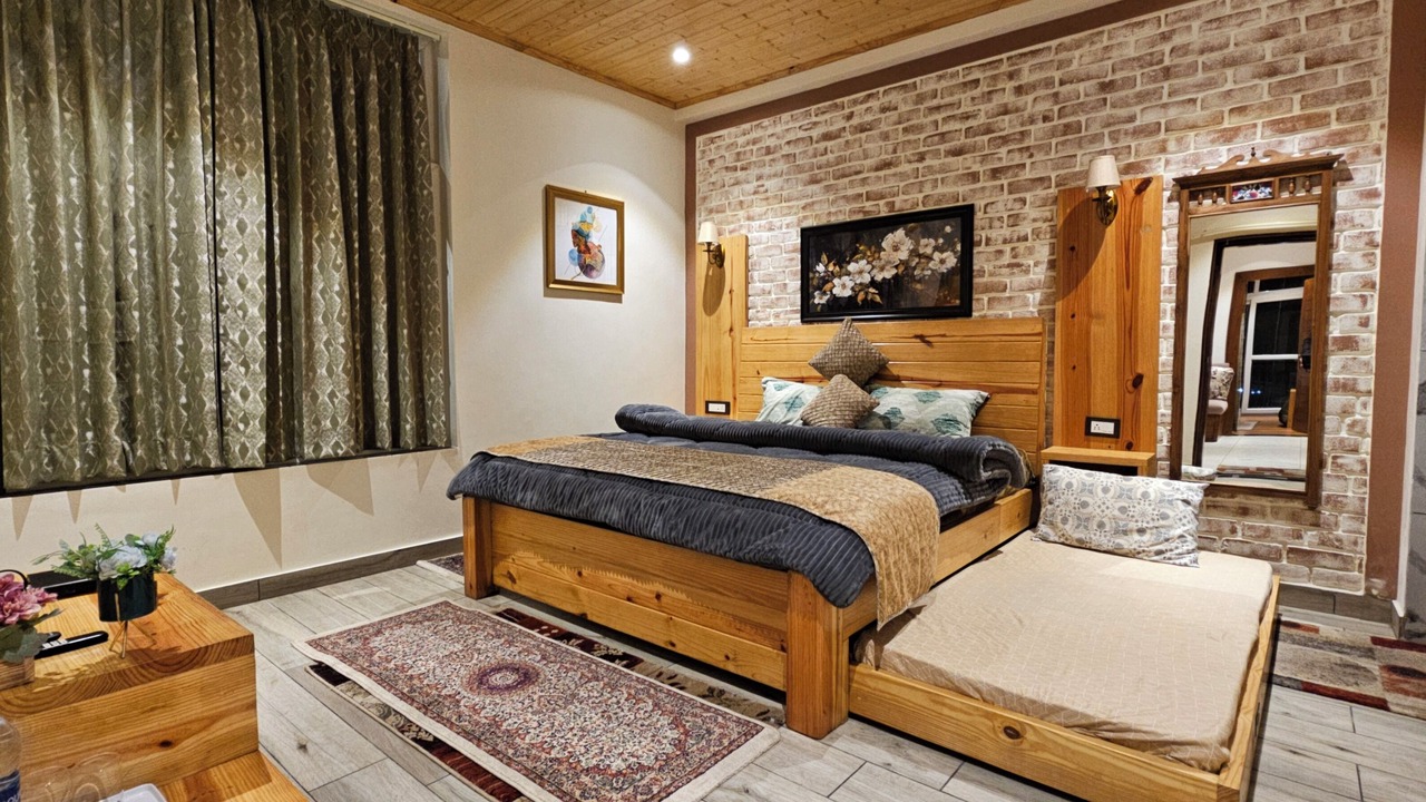 Photo of Bedroom in Tehri
