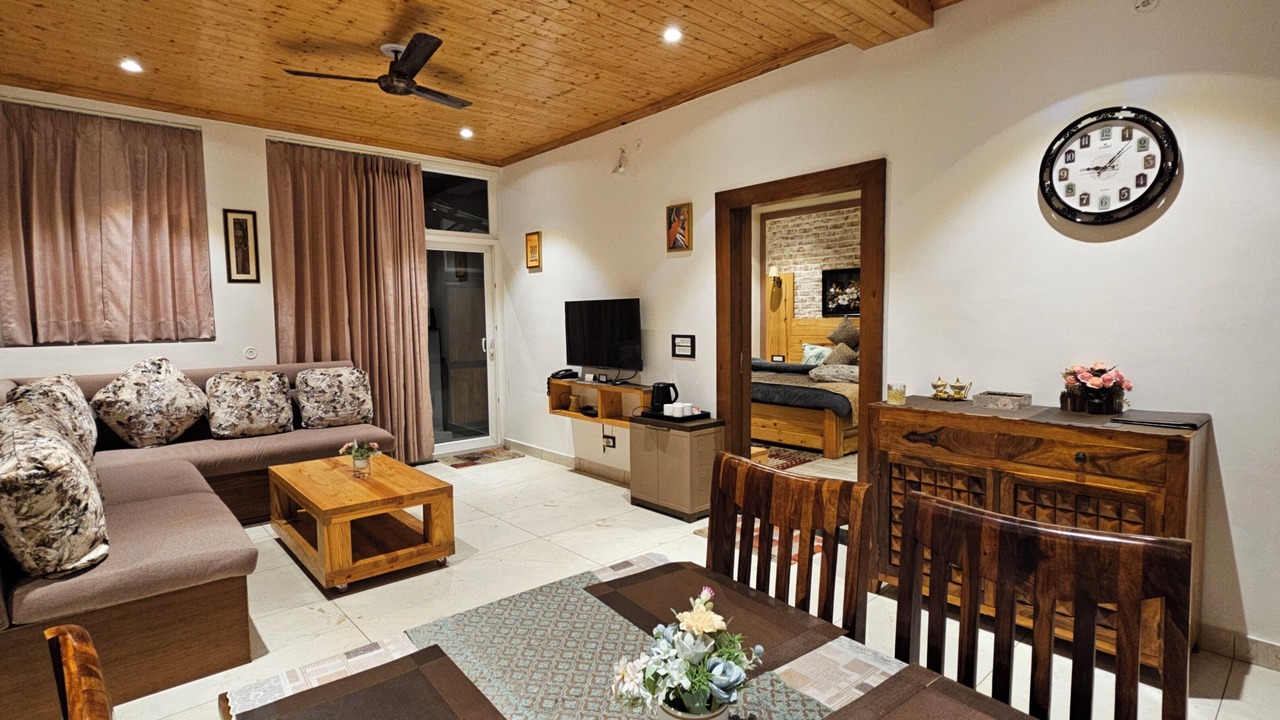 Photo of Bedroom in Tehri