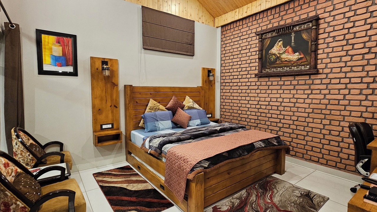 Photo of Bedroom in Tehri