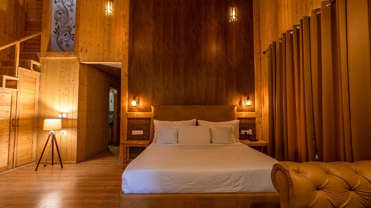 Photo of Bedroom in Pangot