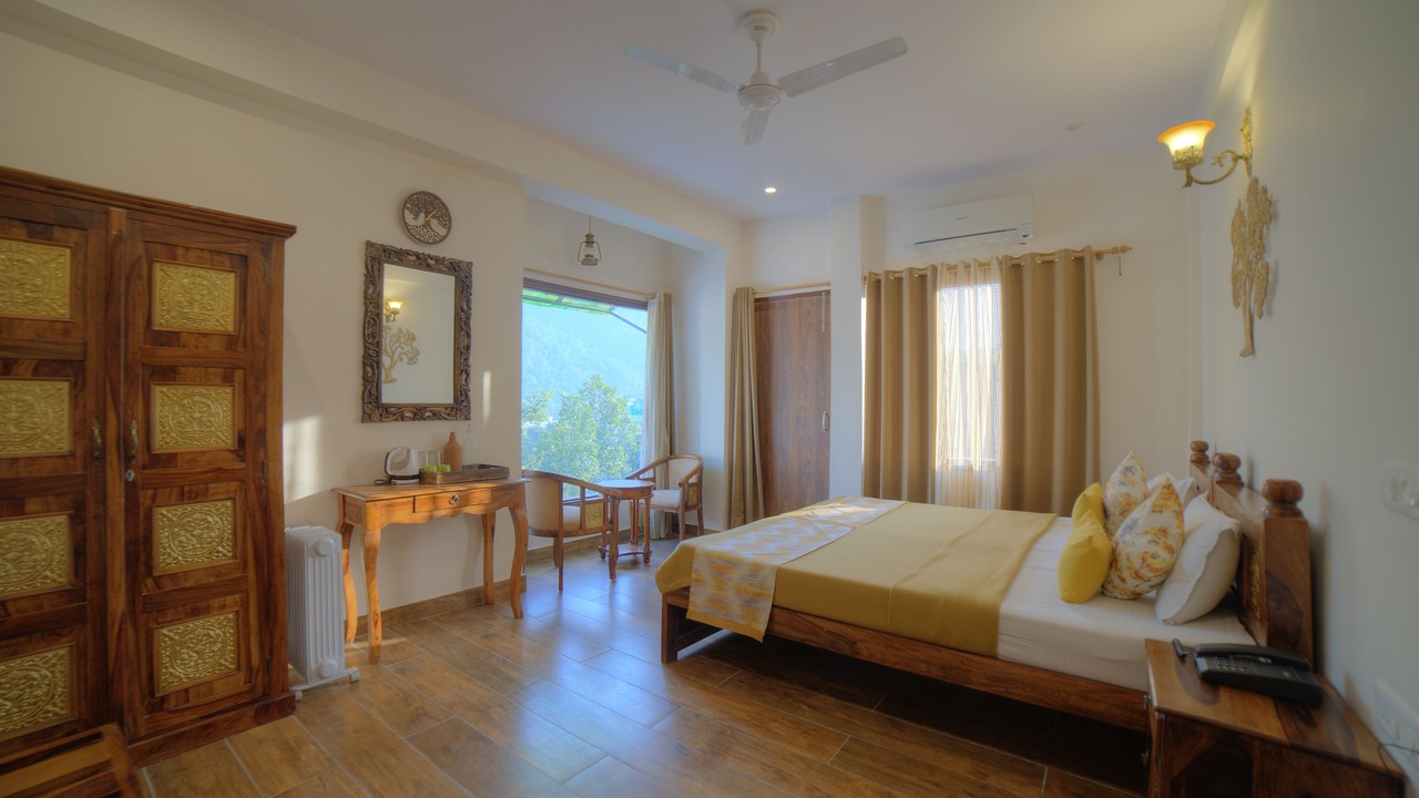 Photo of Bedroom in Tapovan