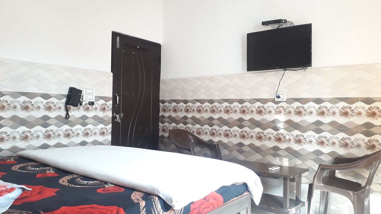 Photo of Bedroom in Haridwar
