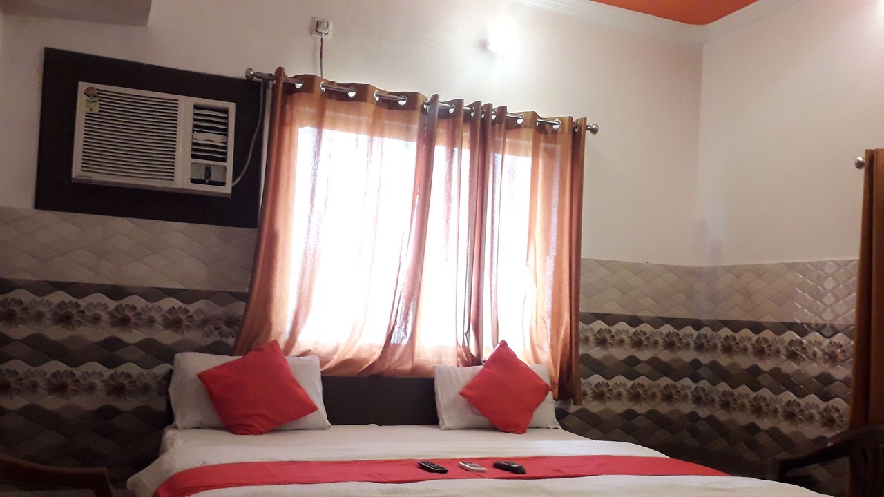 Photo of Bedroom in Haridwar
