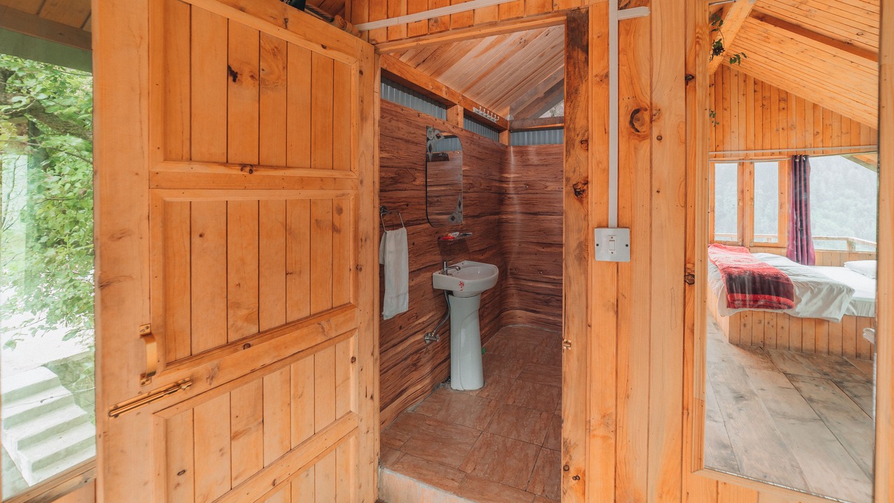 Photo of Bathroom in Banjar
