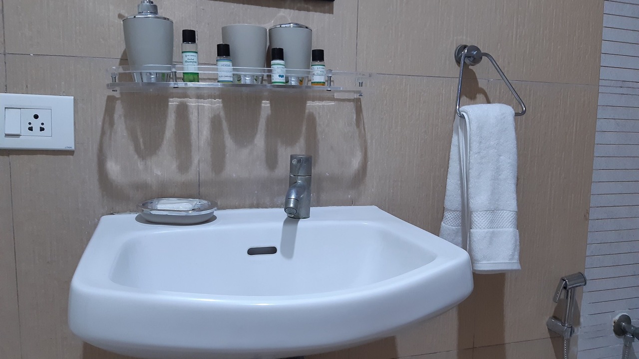 Photo of Bathroom in Kelambakkam