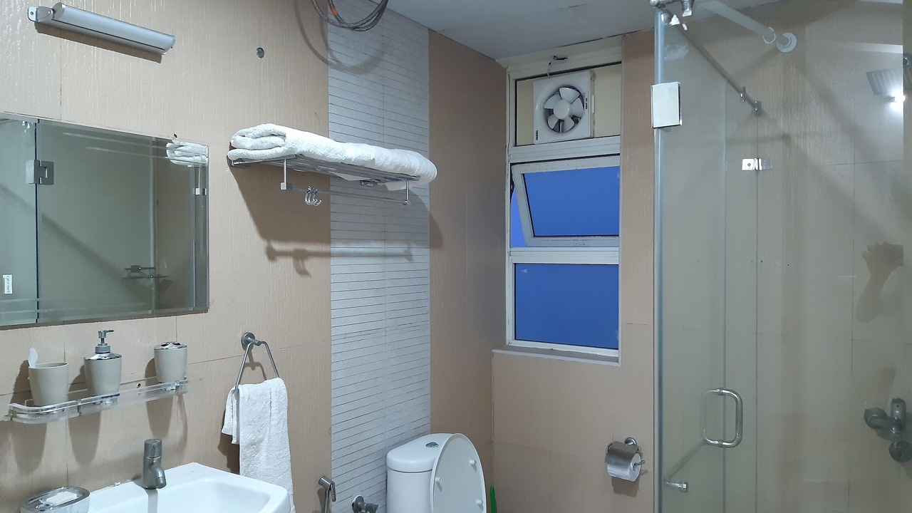 Photo of Bathroom in Kelambakkam