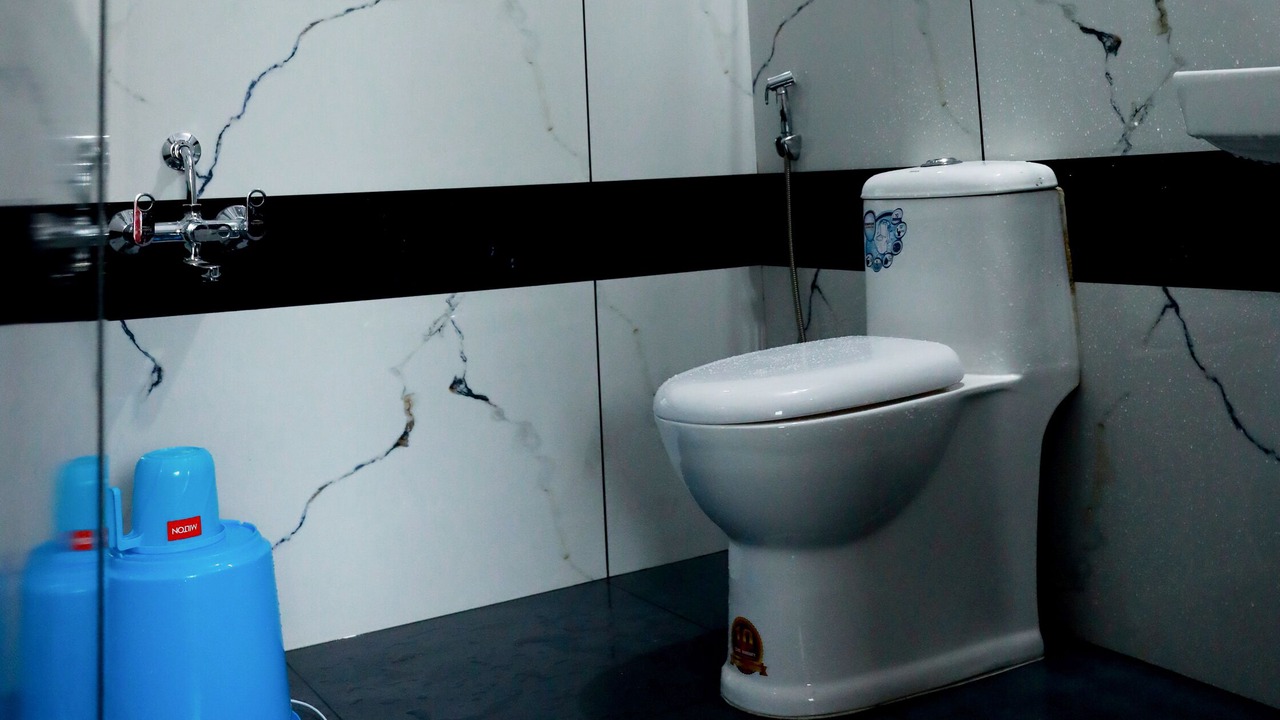 Photo of Bathroom in Vayittiri
